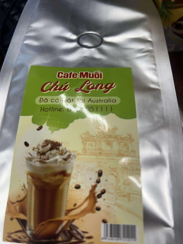 Cà phê muối chú Long pha phin