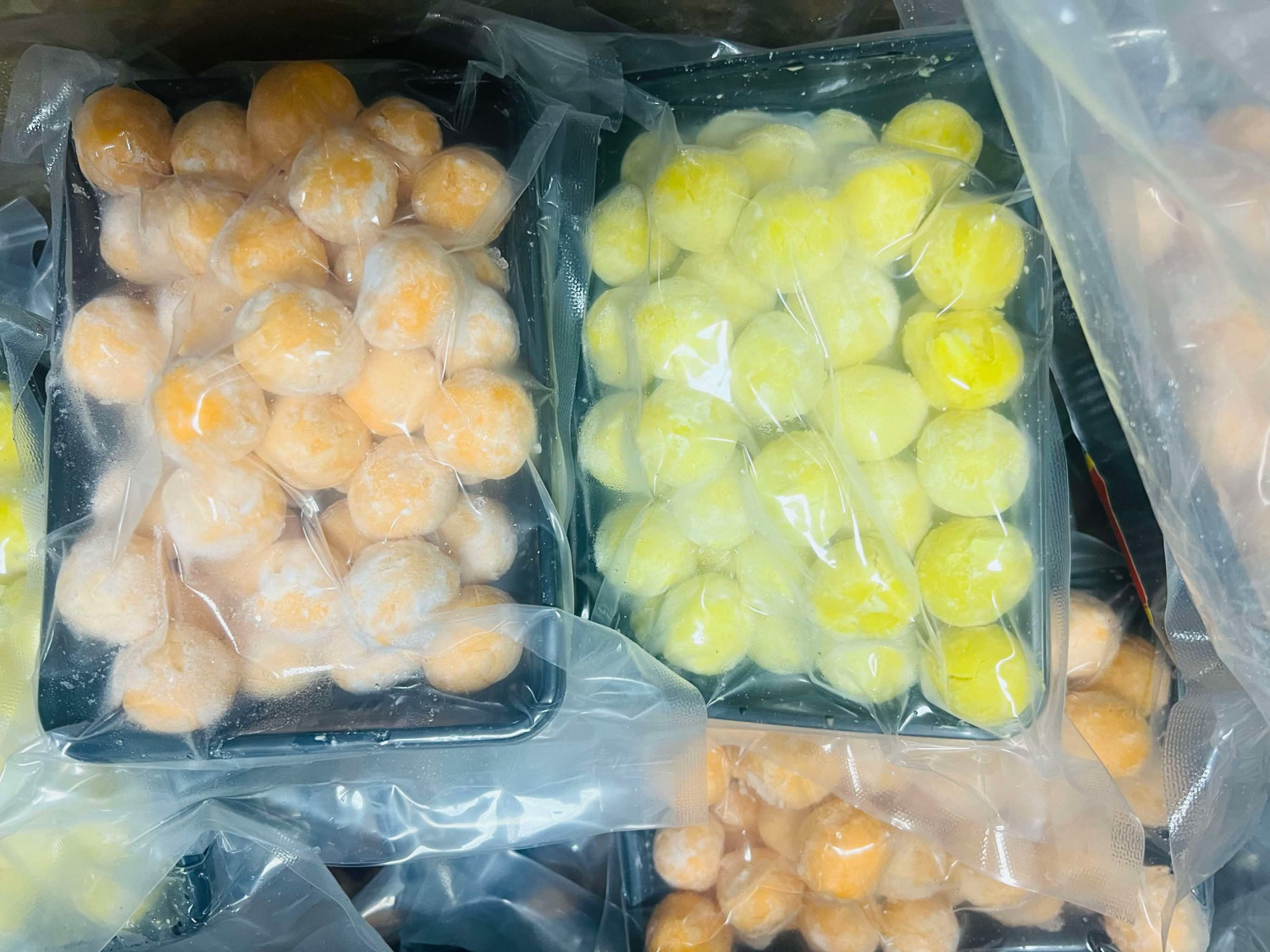 Trân Châu phô mai ngũ sắc 14$