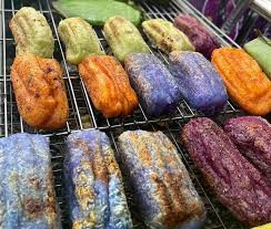 Chuối nếp nướng kèm nước cốt